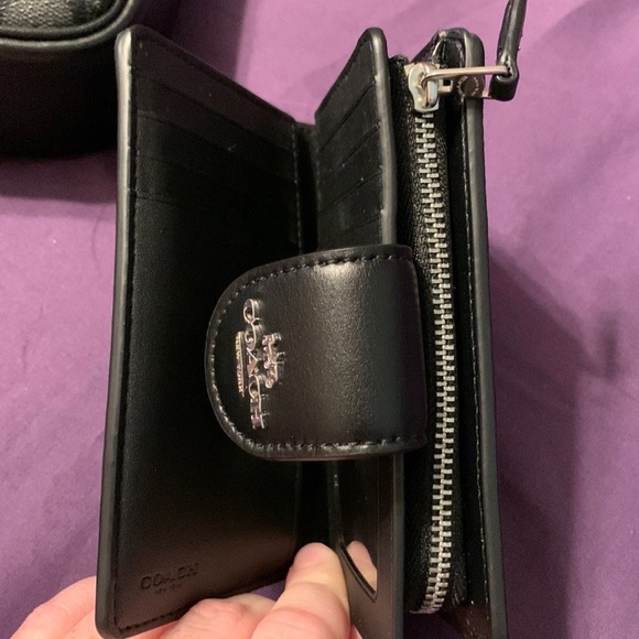 Genuine Coach Bag & Wallet

Smoke and Pet Free Home! 

Purchased for $400 - Picture 8 of 12